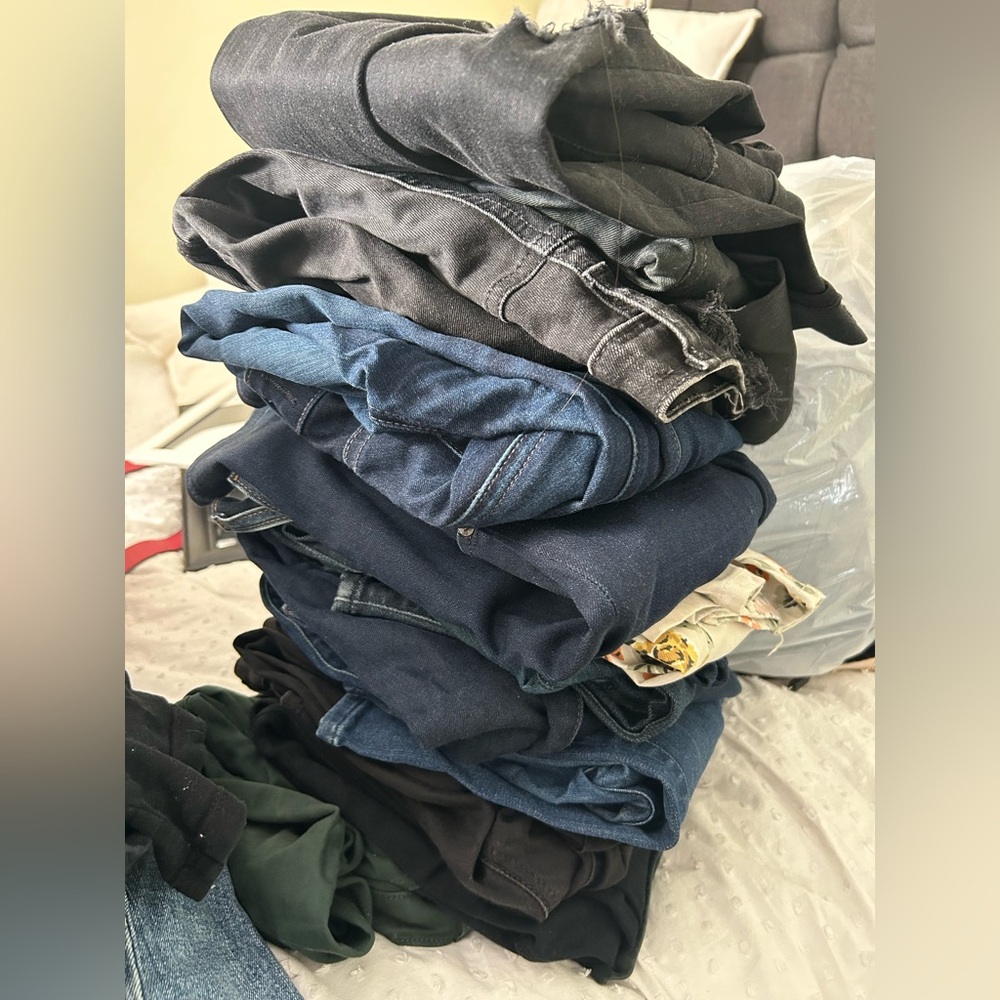 A lot of 10various designer jeans size 27